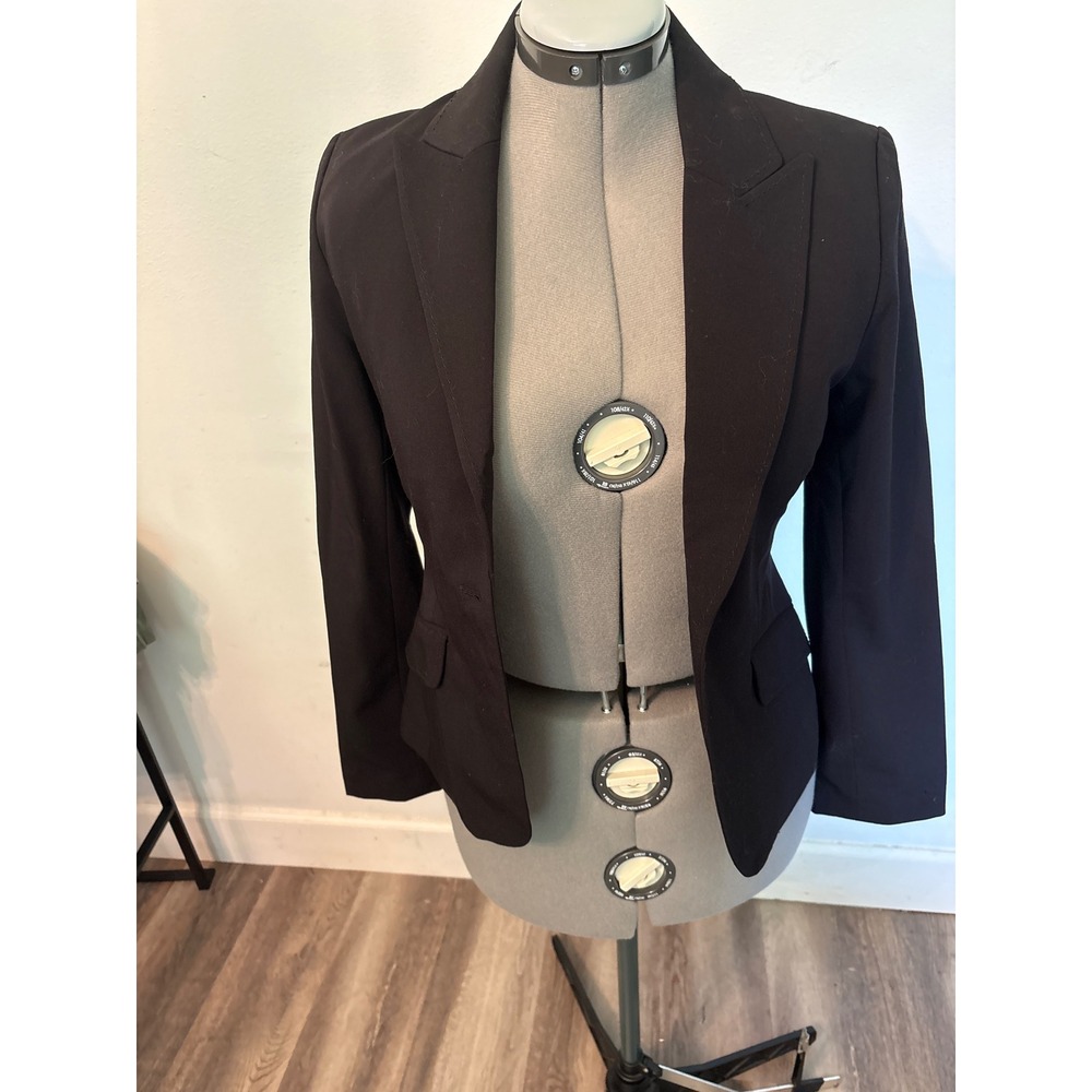 H&M Blazer Women Size 6 Black Excellent Single Button Tailored Professional